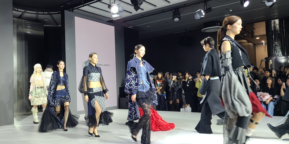Capstone fashion show